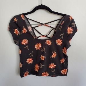 Forever 21 Ladder Back Crop size L